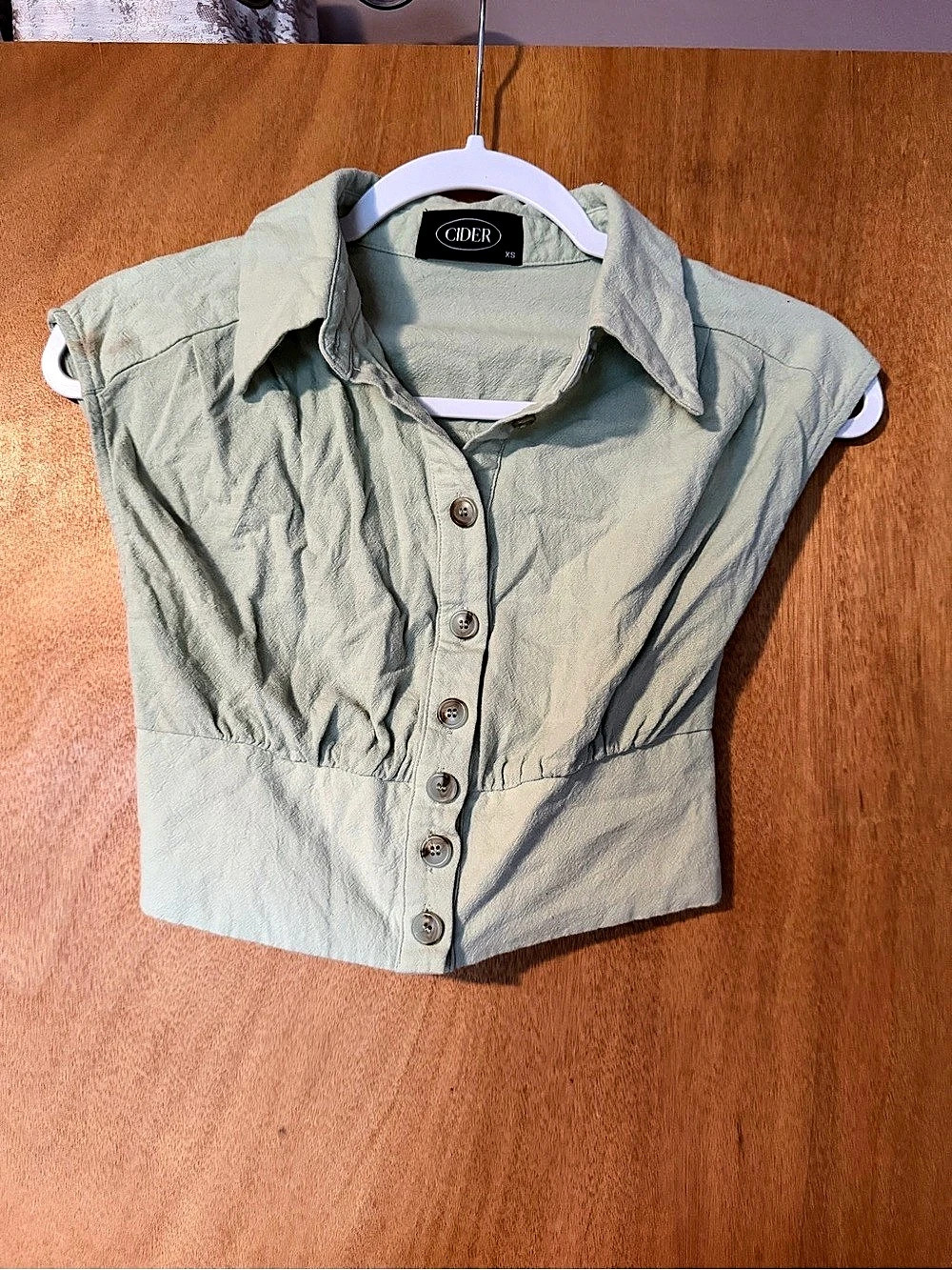 CIDER Sage Green Sleeveless Button Front Top Size XS